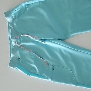 Figs zamora jogger scrub